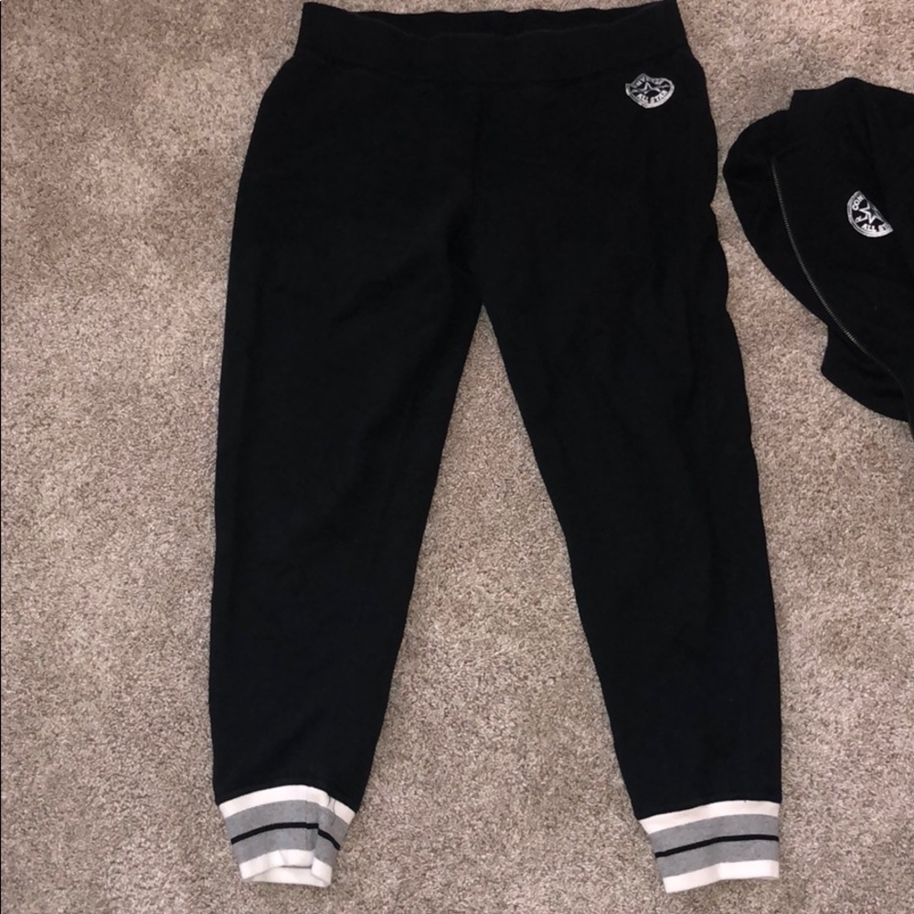 Converse joggers